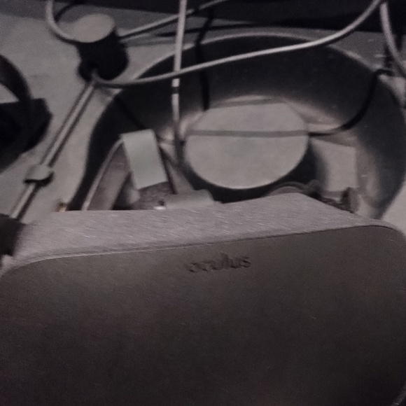 Oculus - Picture 3 of 5